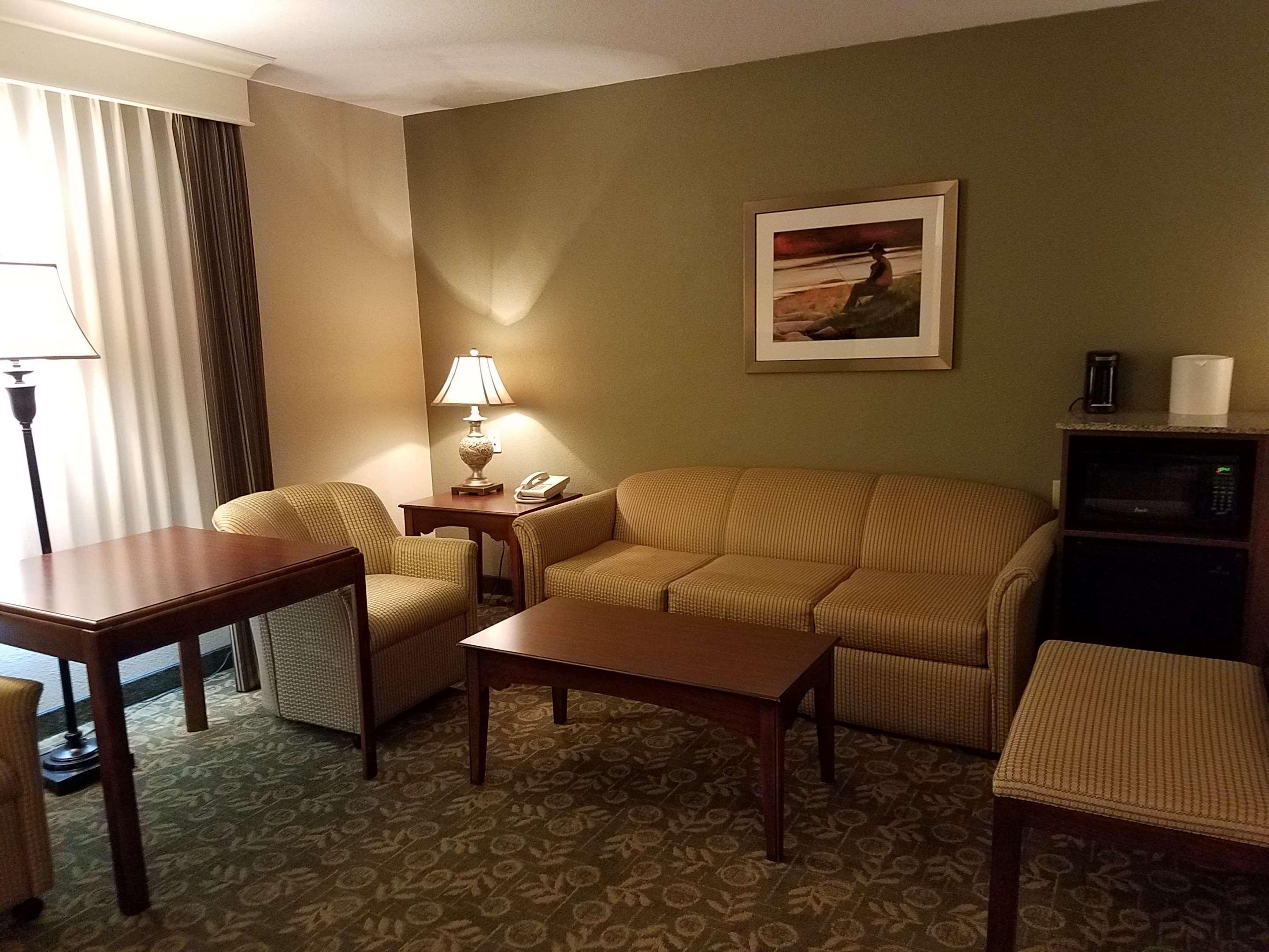 Western Salbasgeon & Hotel 3*