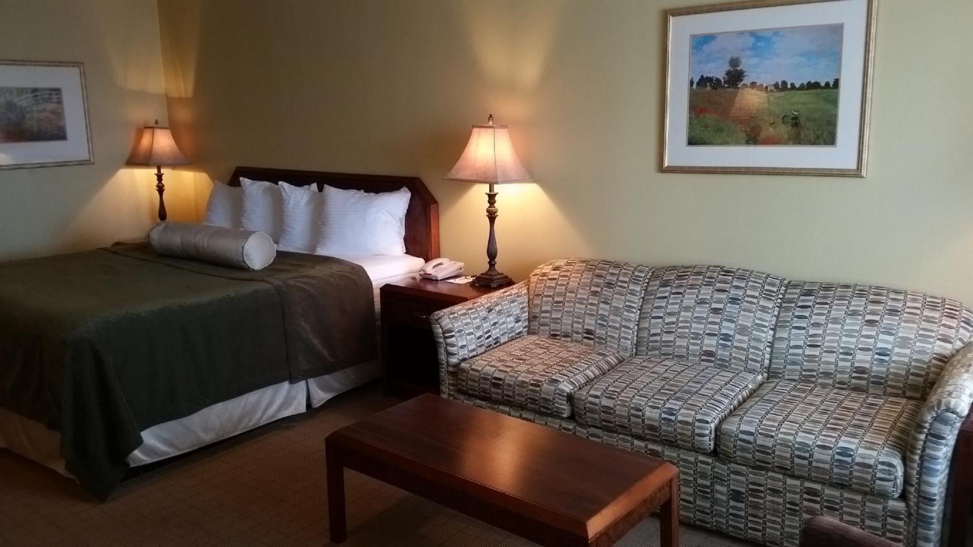 Western Salbasgeon & Hotel